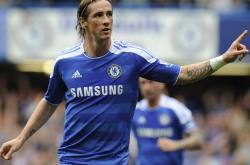 -阿圭罗驾驭赛道风云，当足球传奇闯入F1引擎的轰鸣之夜