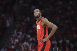 开云体育app-NBA季后赛焦点战，辽宁队封锁掘金