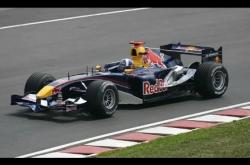 -红牛车队鏖战红牛二队，塞恩斯关键制胜