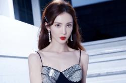 开云体育官网-从和解之队到征服者，南非险胜西班牙背后，体育如何重塑国家灵魂