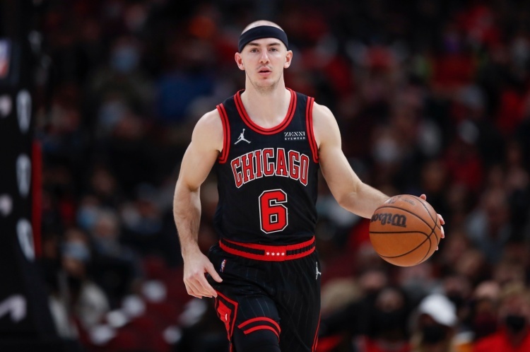 雄鹿轻取魔术，卡鲁索关键制胜的简单介绍