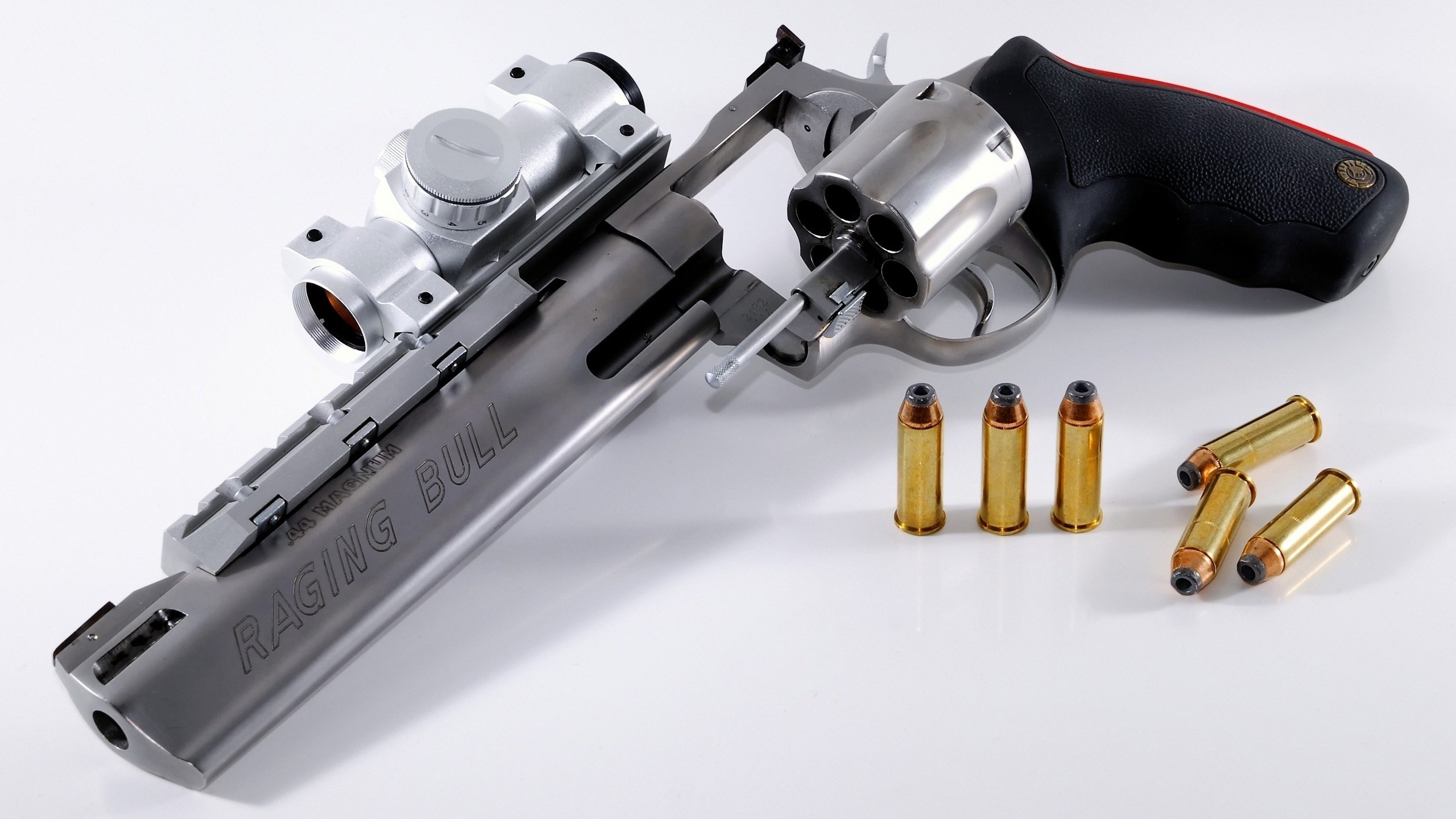 活塞掀翻魔术！英格拉姆化身攻防转换核心，撕裂对手防线的隐形利刃