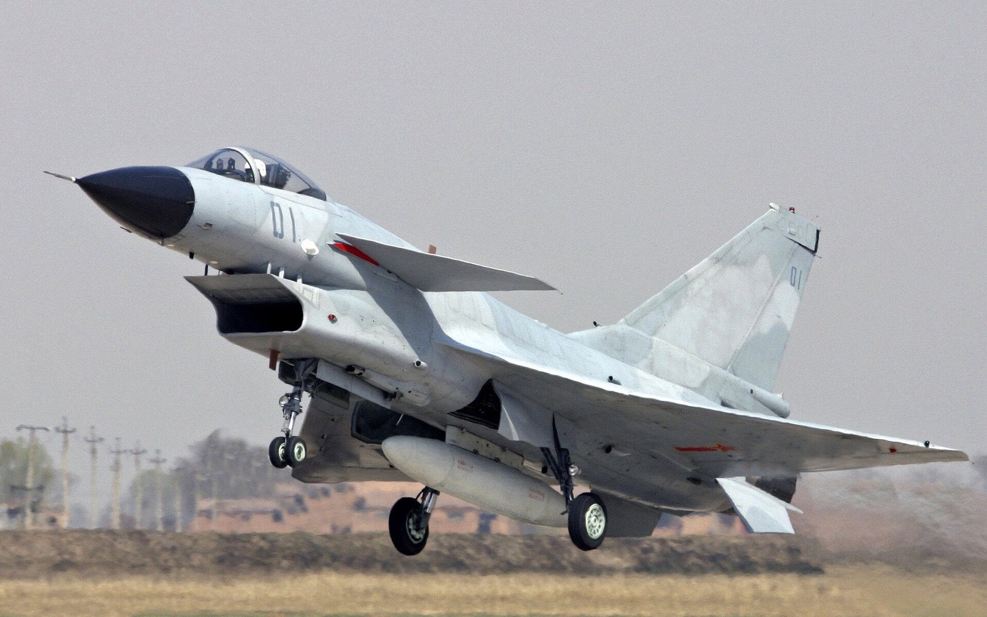 梅西穿越亚平宁风暴，艺术足球在那不勒斯主场正名