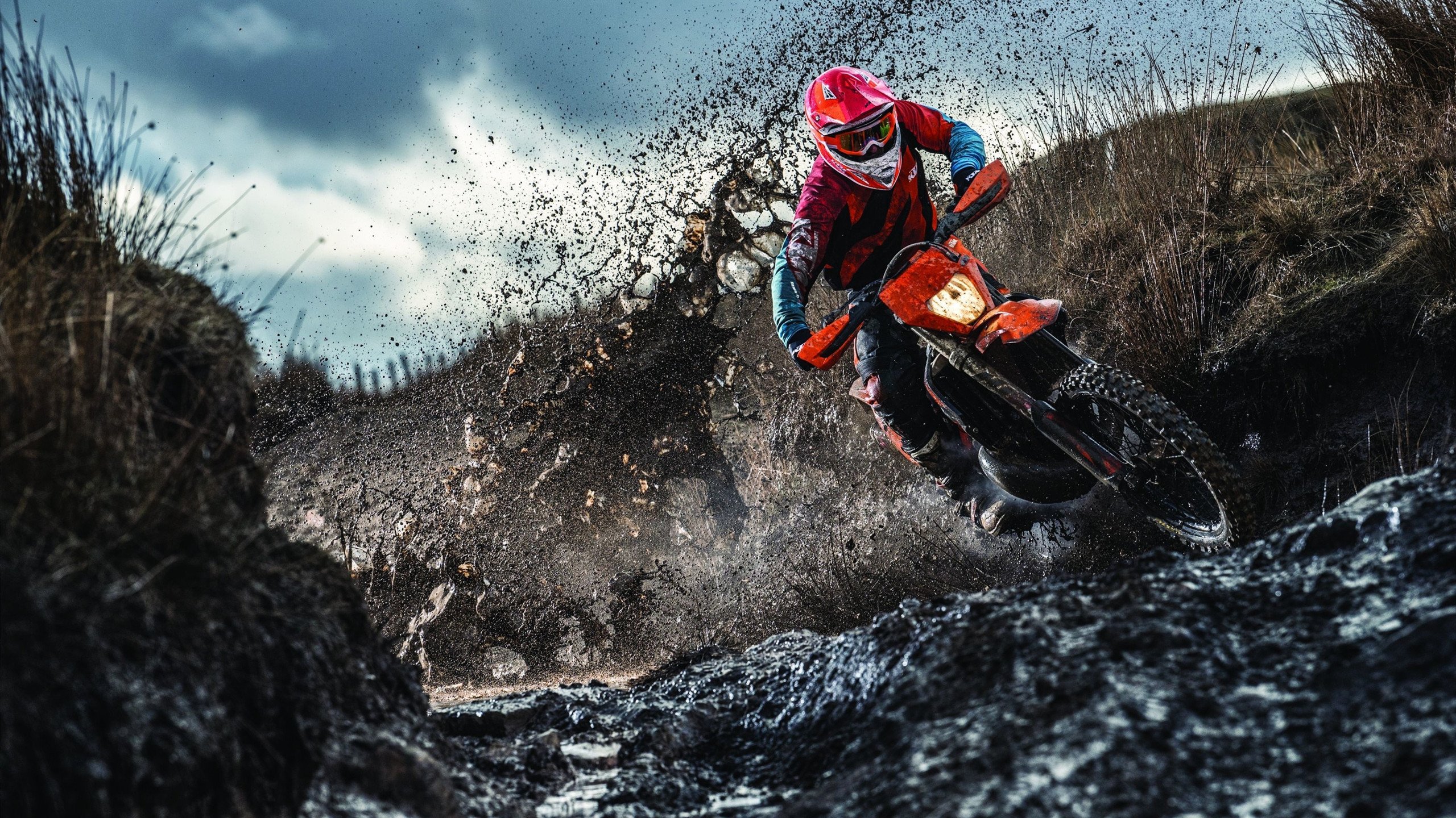 双重锁链，法国防线冻结曼城，斯通斯化身中场之钥